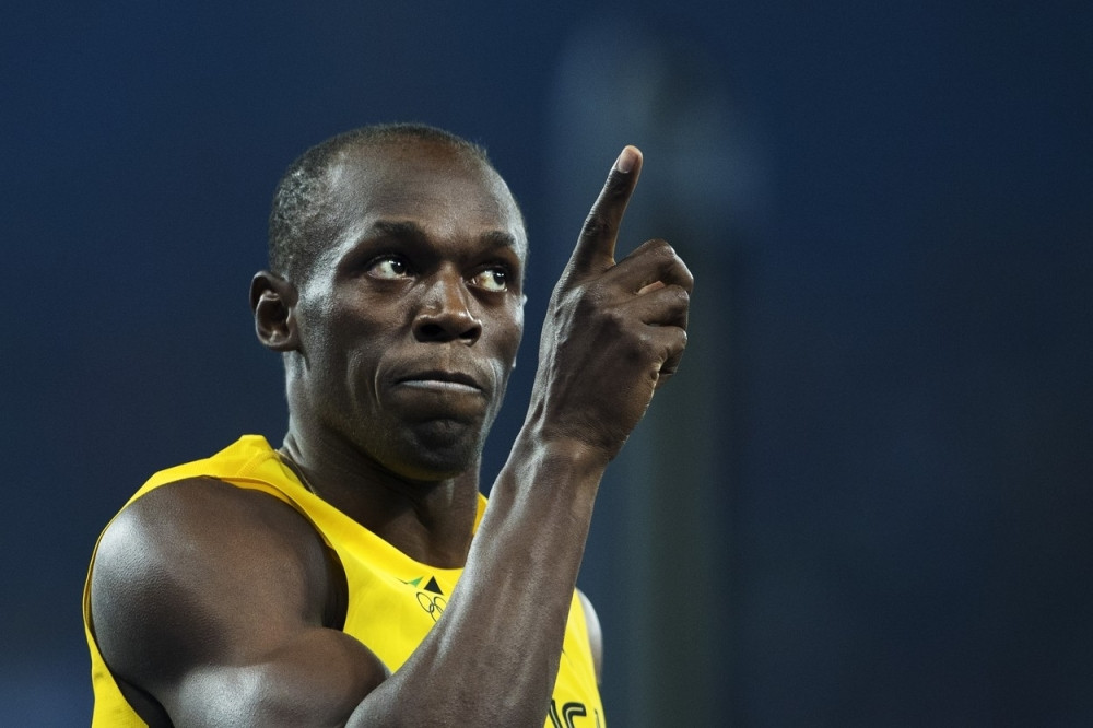 Bolt bludničio sa dve devojke