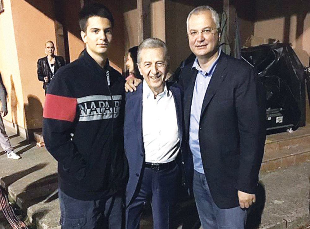 Bojan Pajtić u nevolji, a Šutanovac u Guči!