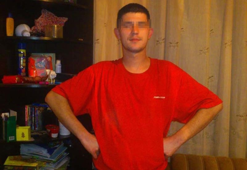 Nožem iskasapio suprugu i četvoromesečnu bebu