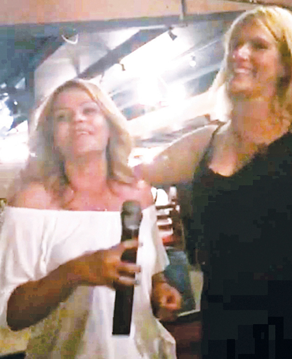 Za Golubovićku pevali srpske pesme! (VIDEO)