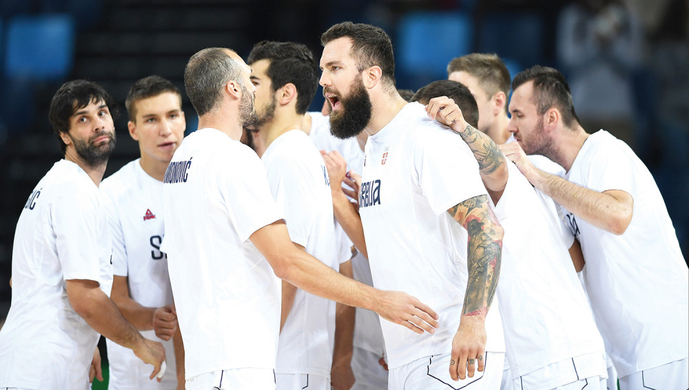 Zgromite ih opet trojkom!