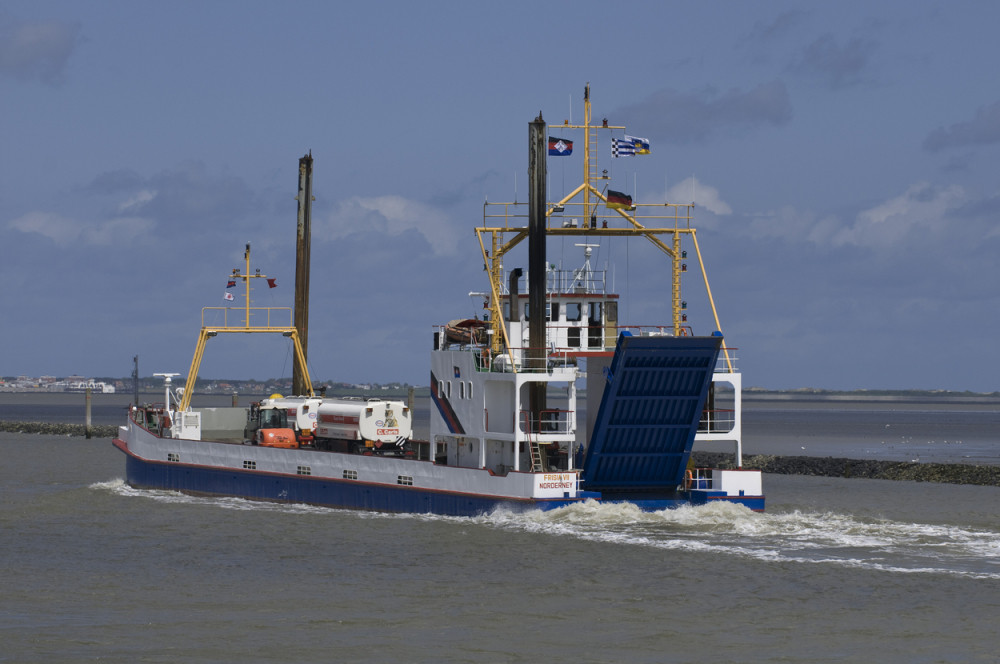 Nestao tanker s 900.000 litara dizela!