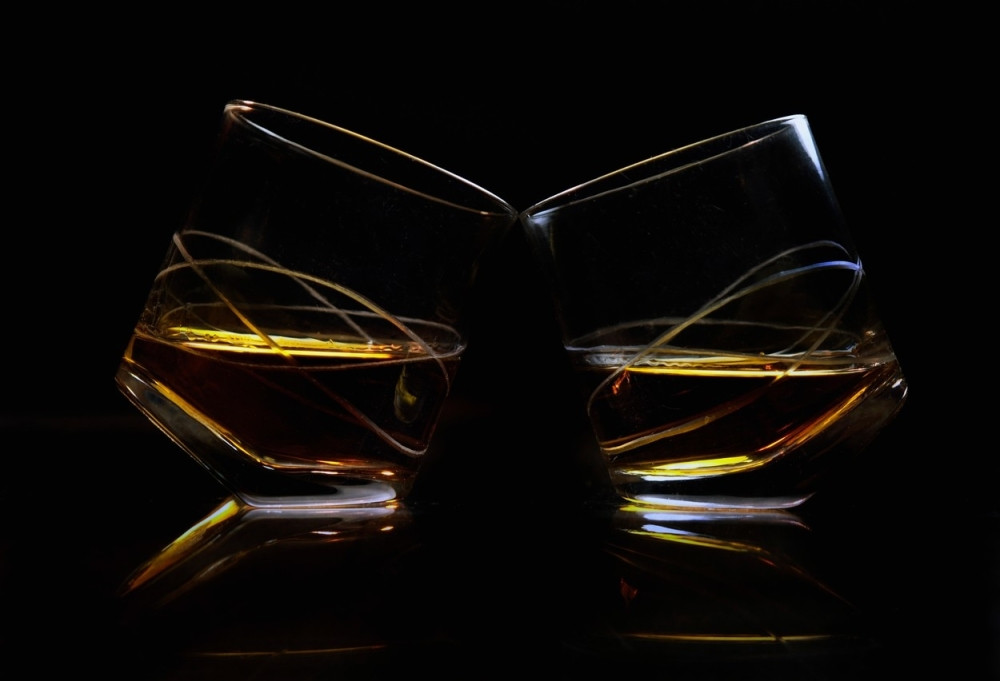 Preminuli od trovanja alkoholom!