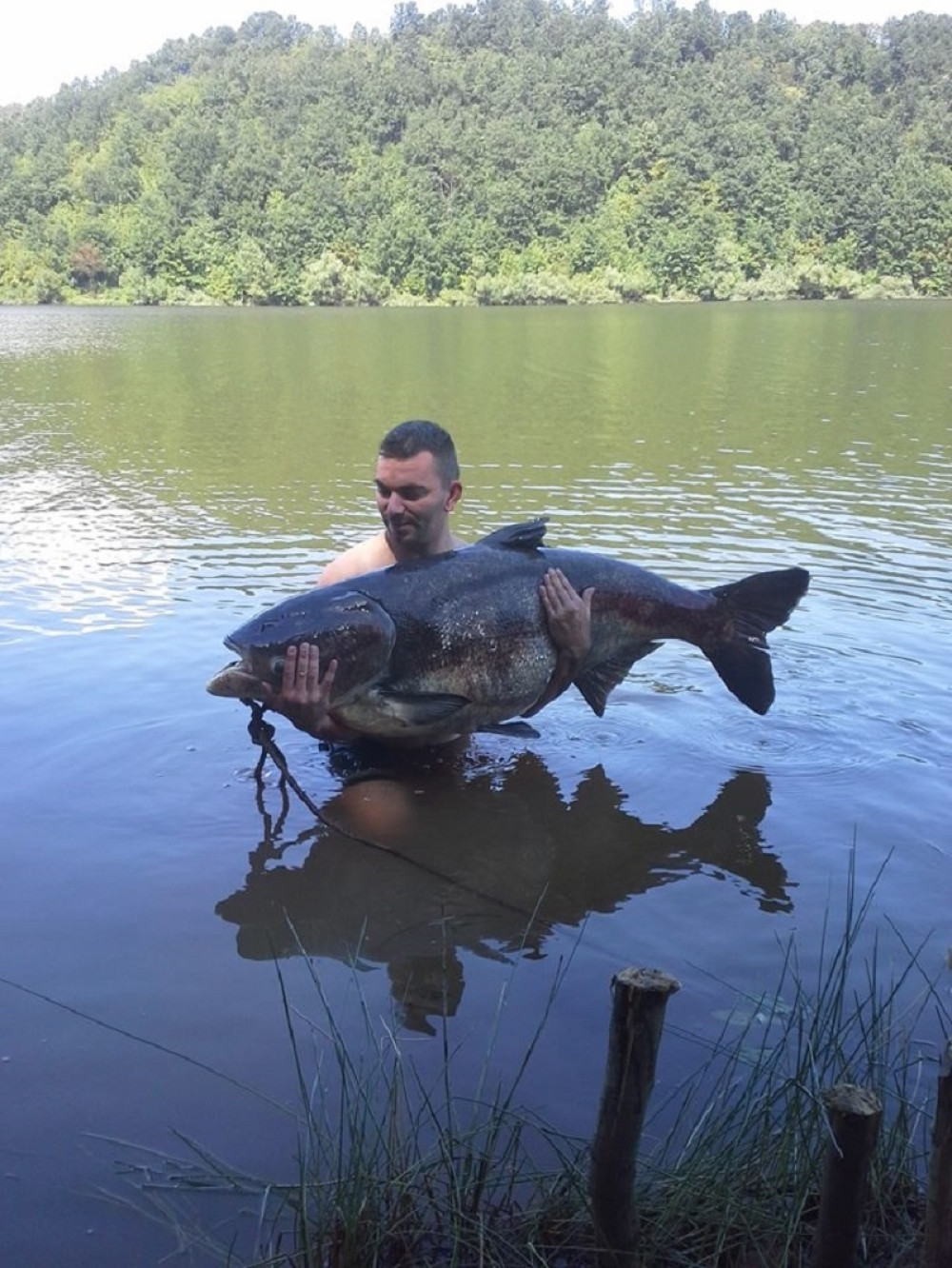 Ribolovac iz Prnjavora upecao grdosiju! (FOTO)