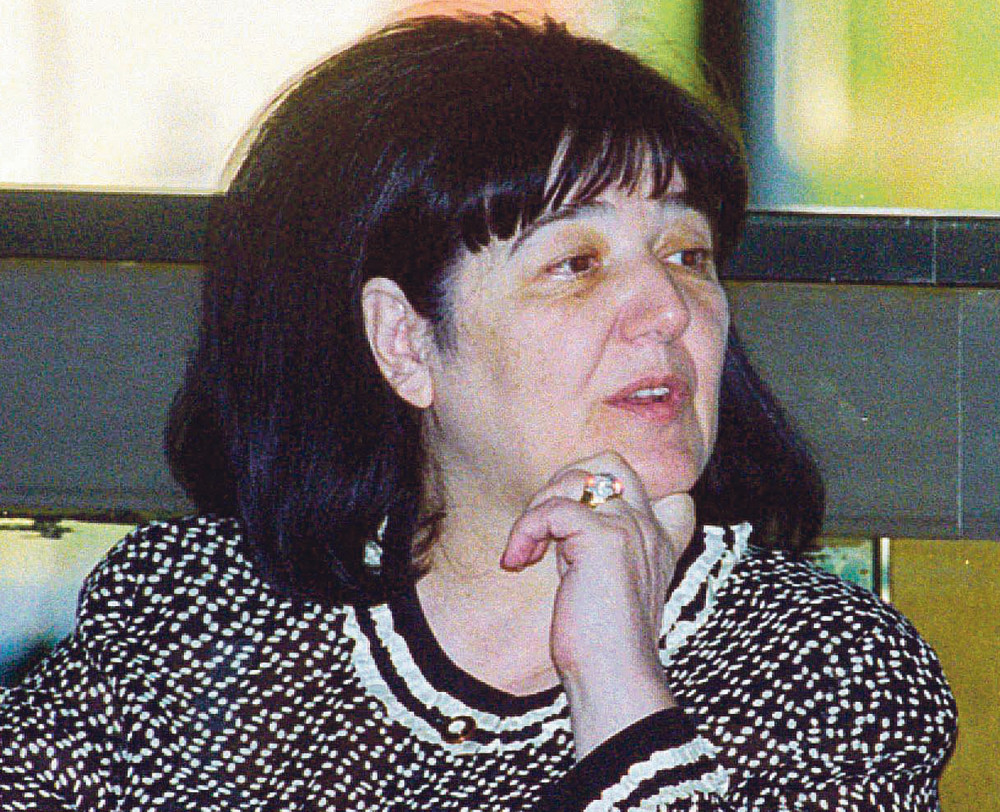 Mira Marković tuži upravnika CZ-a