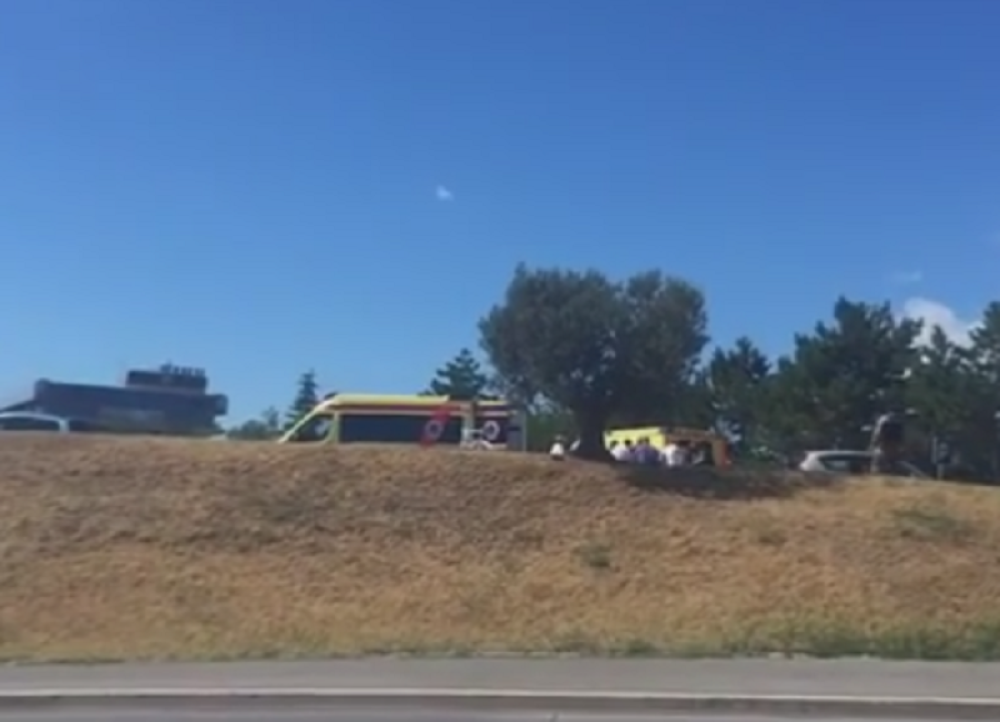 Pucnjava u bolnici, dvoje mrtvih (VIDEO)