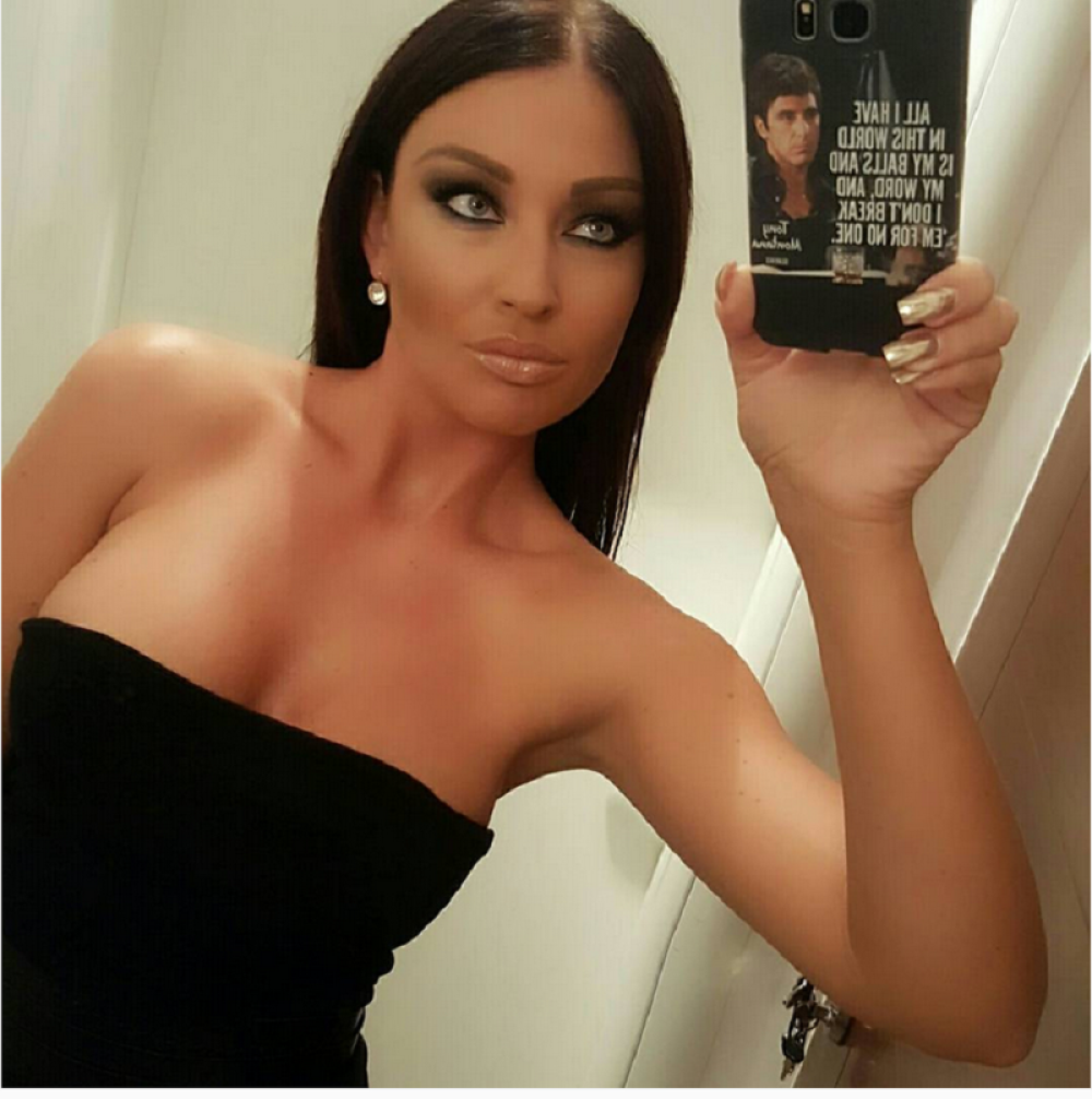 Otišla na tezgu, pa pucala iz pištolja! (VIDEO)