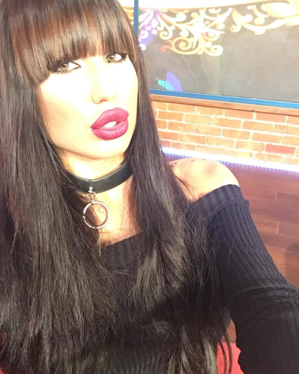 Tijana Ajfon: Istina o Bulatu, meni i njegovoj ženi