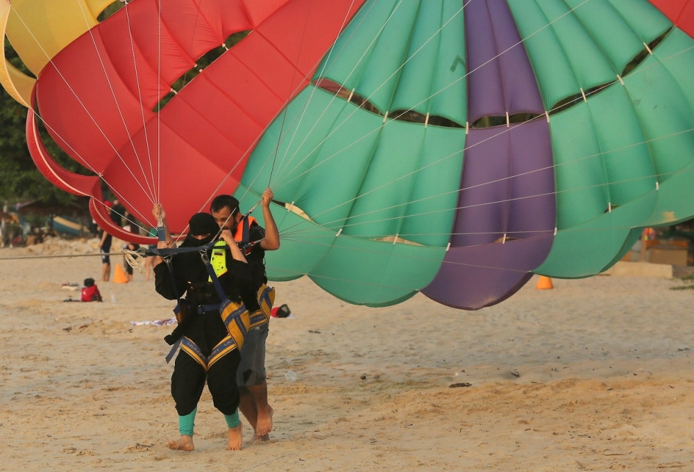 Žene opet mogu u burkiniju na plažu