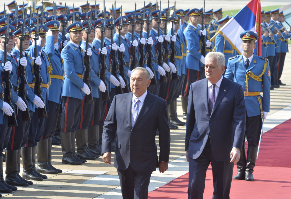 Nikolić dočekao Nazarbajeva