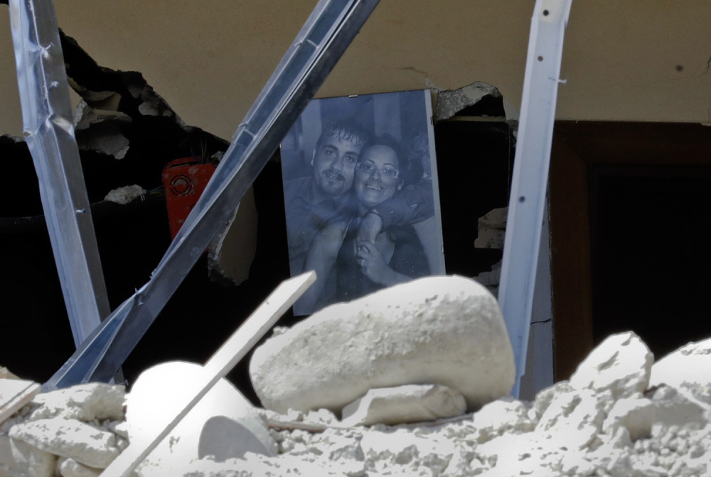 U zemljotresu stradalo više od 250 ljudi