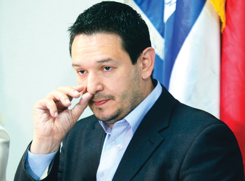 Šarović ispsovao Nikolića