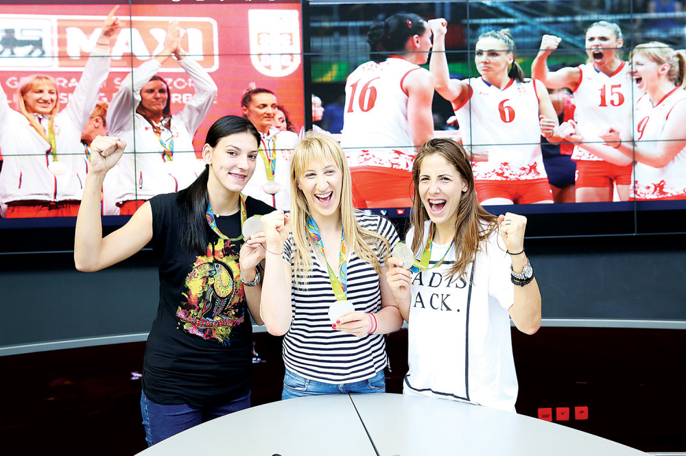 Mogu samo da nas mrze! (VIDEO)