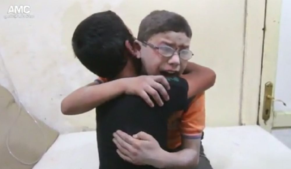 Jecaj ove braće rasplakao svet (VIDEO)