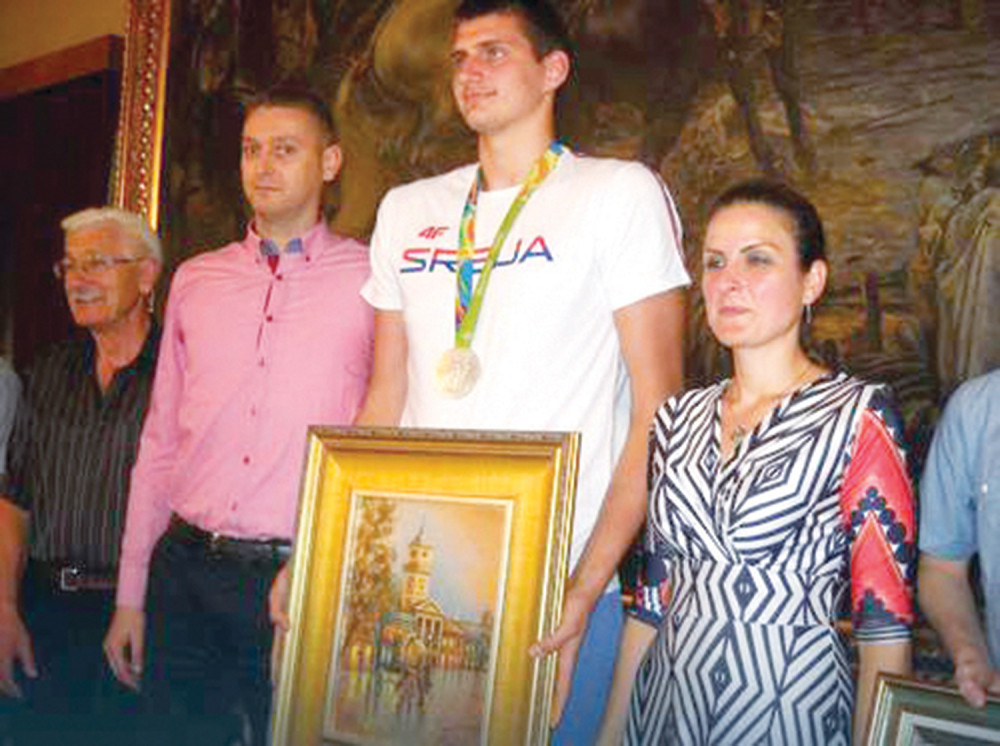 Somborci priredili doček Nikoli Jokiću