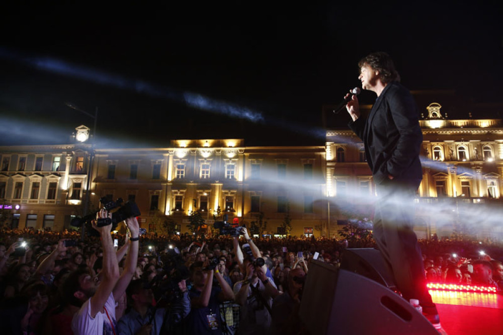 Dame uzdisale za Čolom u Zrenjaninu (FOTO)