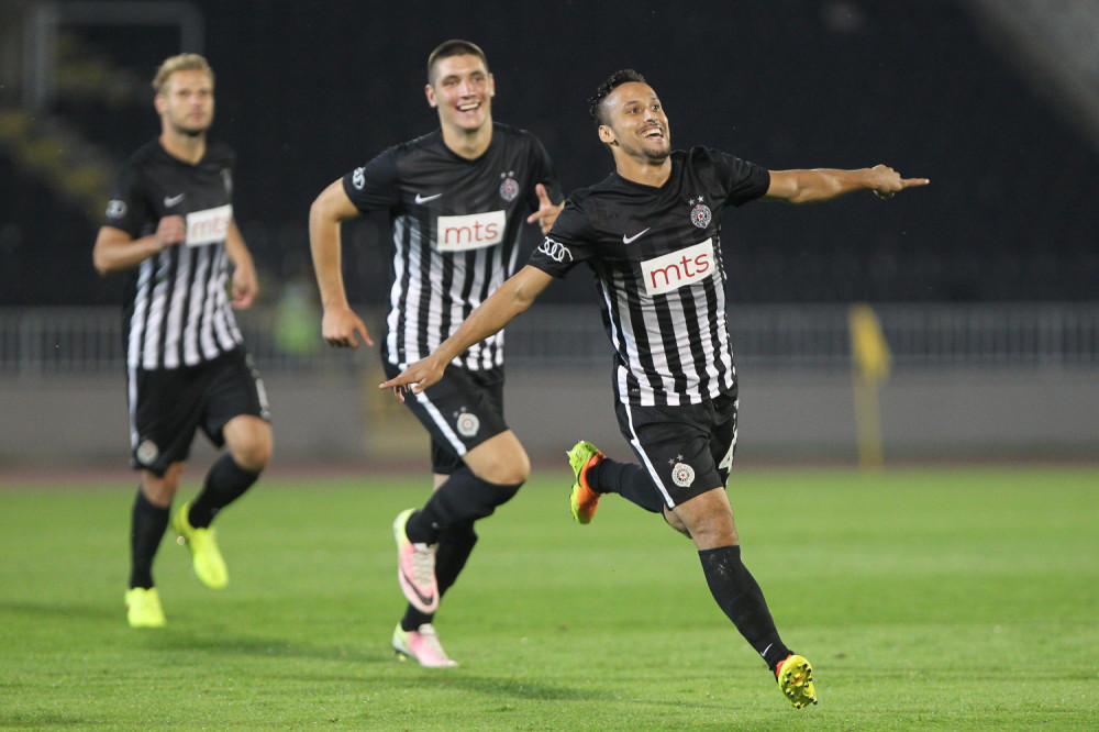 Partizan četvorkom torpedovao "građevinare"