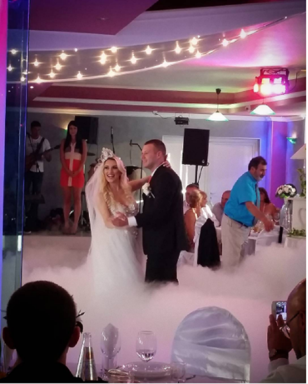 Udala se bivša farmerka! (FOTO)