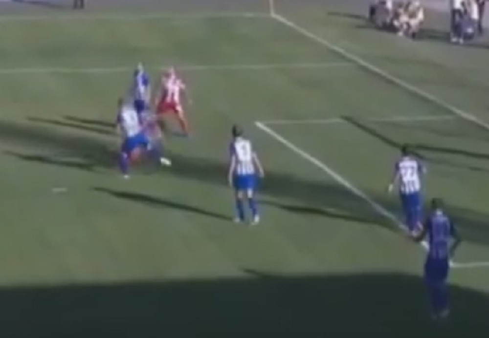 Da li je pravedno dosuđen penal za Zvezdu? (ANKETA)