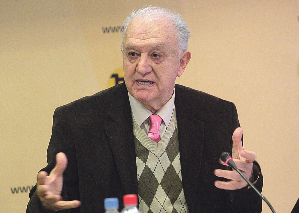 Patrijarh se meša u predizbornu kampanju