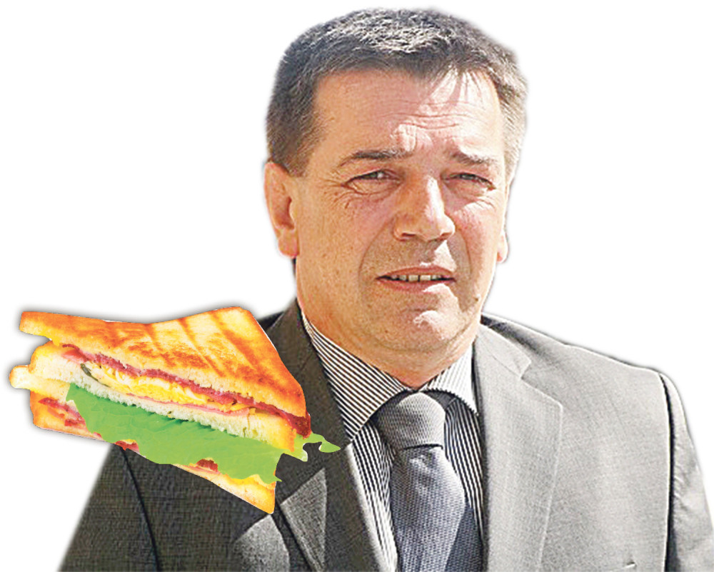 Dajte mi sto koji izgleda kao sendvič!