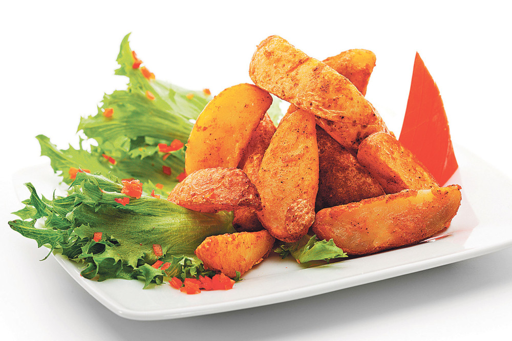 Jedan od omiljenih obroka u svim domaćinstvima: Uz pomoć ove 4 cake imačete na trpezi najbolji pečeni krompir