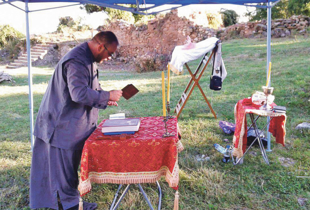 Džaba im napadi, Bog nas nije zaboravio!