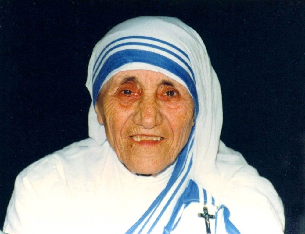 Majka Tereza u nedelju postaje svetica