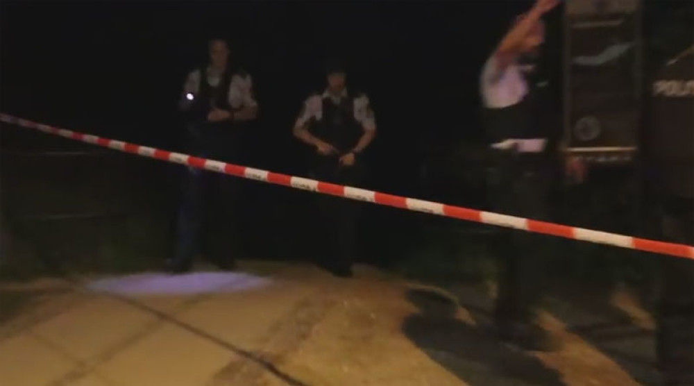 Upucao dvojicu policajca i civila