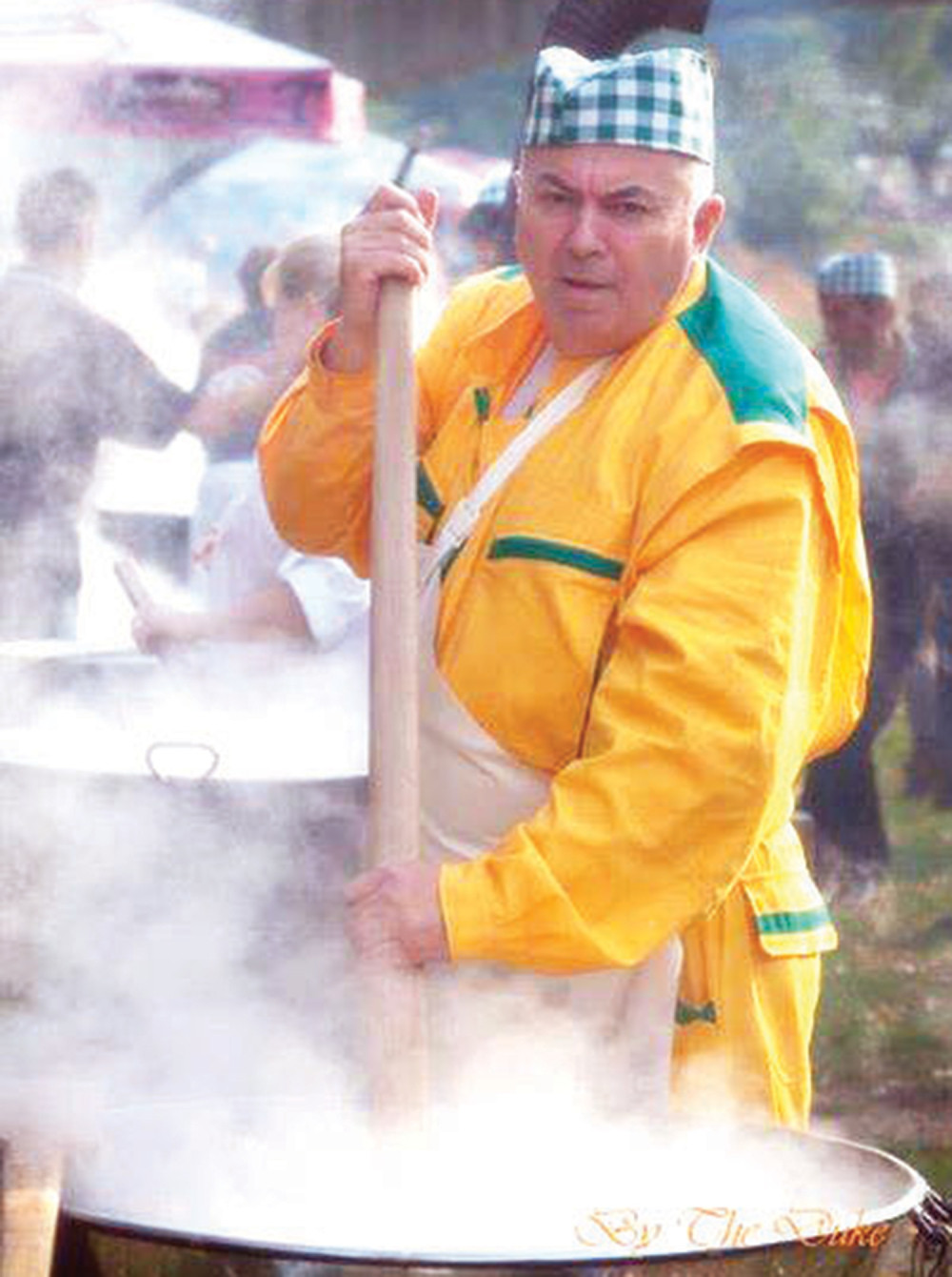 Zbog čvaraka izbačen iz stranke