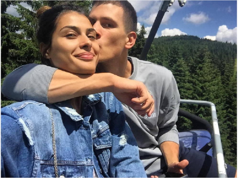 Nedović ženi brutalno seksi manekenku! (FOTO)