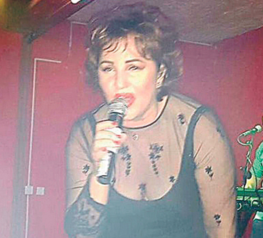 Bekuta skratila kosu