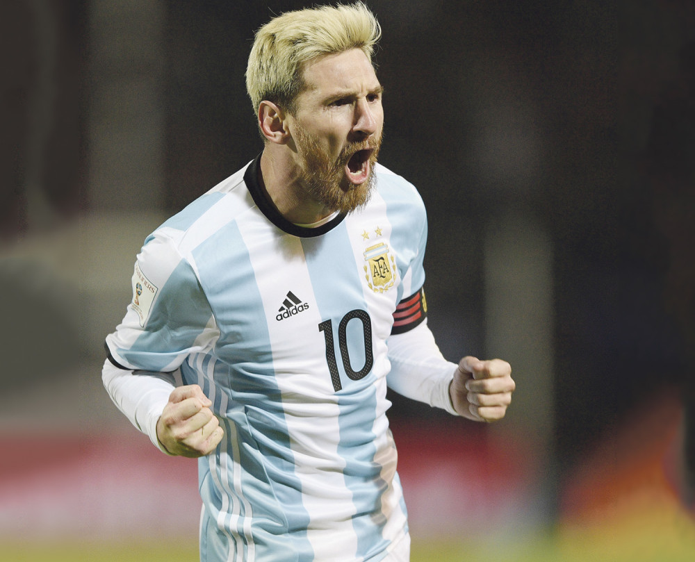 Mesi je samo mala tinejdžerka!