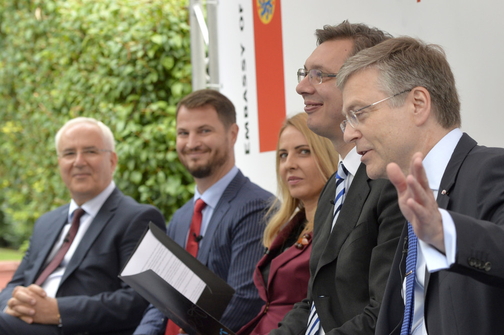 Finac Vučiću: Srbija će postati dosadna nordijska zemlja