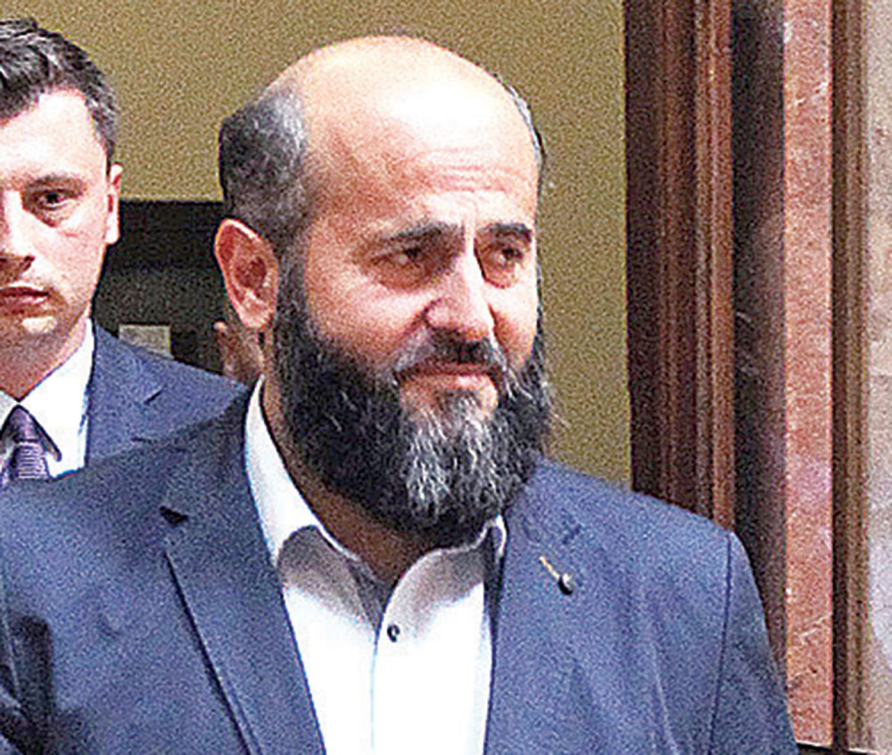 Vi pitate slavni odgovaraju!