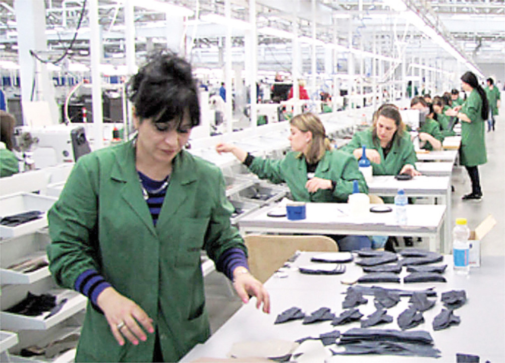 „Geoks“ plaća prekovremeni rad!