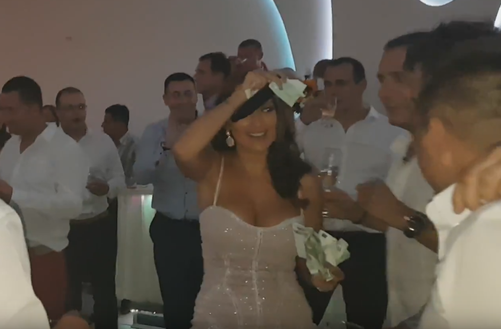 Prijovićka se 'ladi evrima (VIDEO)