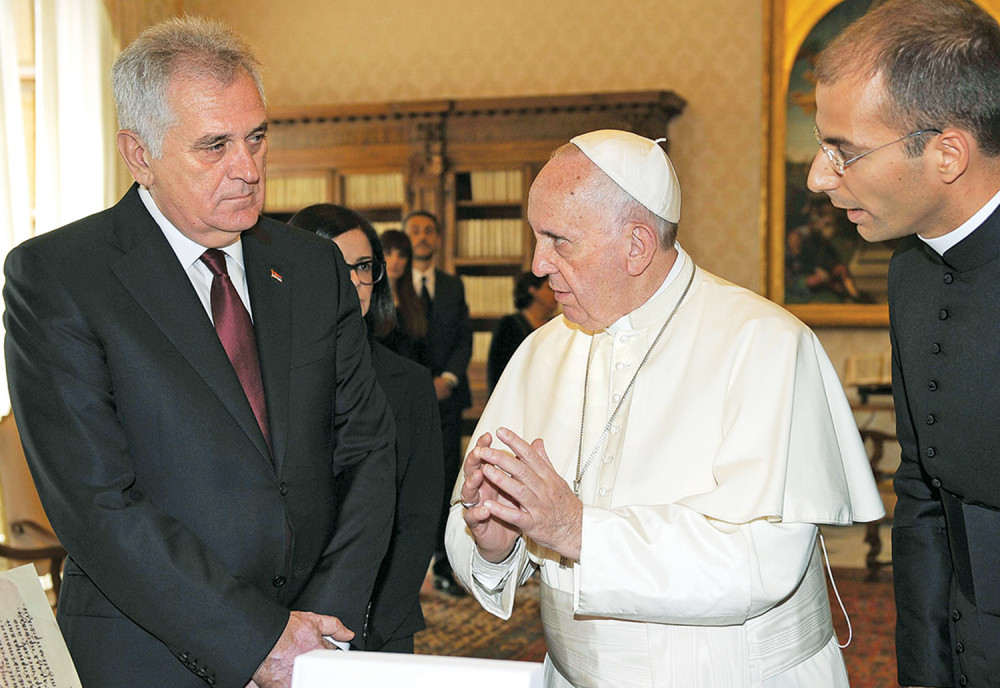 Papa zbog Tome stiže u Srbiju?!