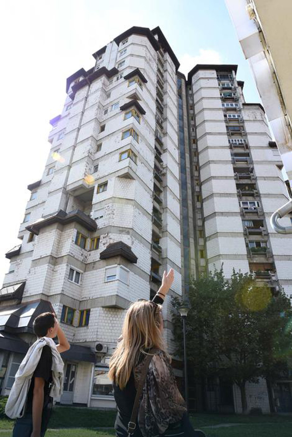 Baba Mira proklela soliter u Kragujevcu?!