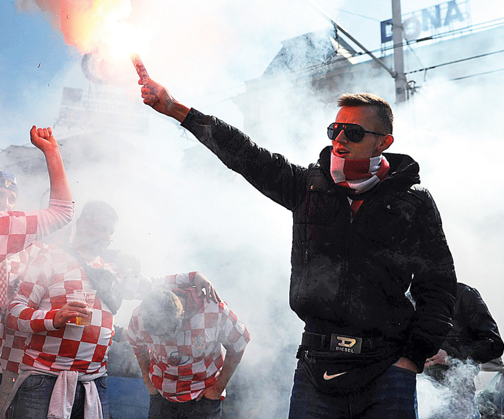 U Zagrebu bakljama pržili srpsku decu!