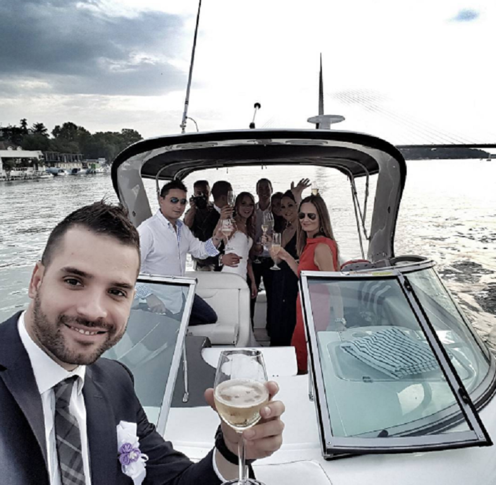 Filip podelio fotografiju sa svadbe