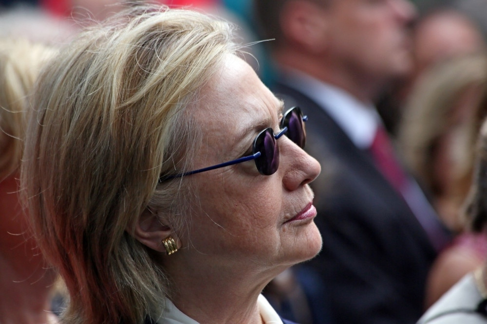 Bivši saradnici Klintonove ćutali na sudu!