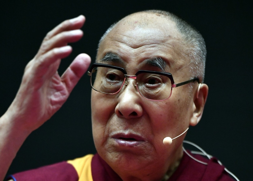 Dalaj lama prebačen u bolnicu!