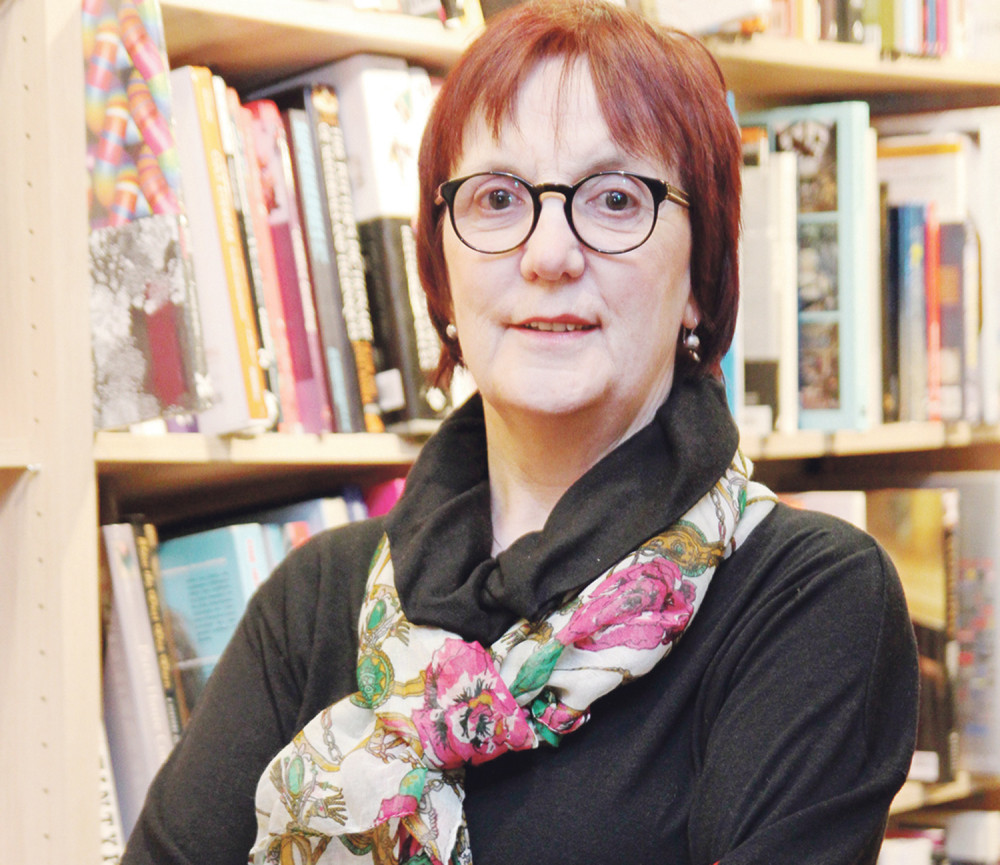 "Za dom spremni" kad treba "ljepu našu" braniti od migranata i tući njihovu decu, a okej je kada nam NATO dečki se*u po Zadru!