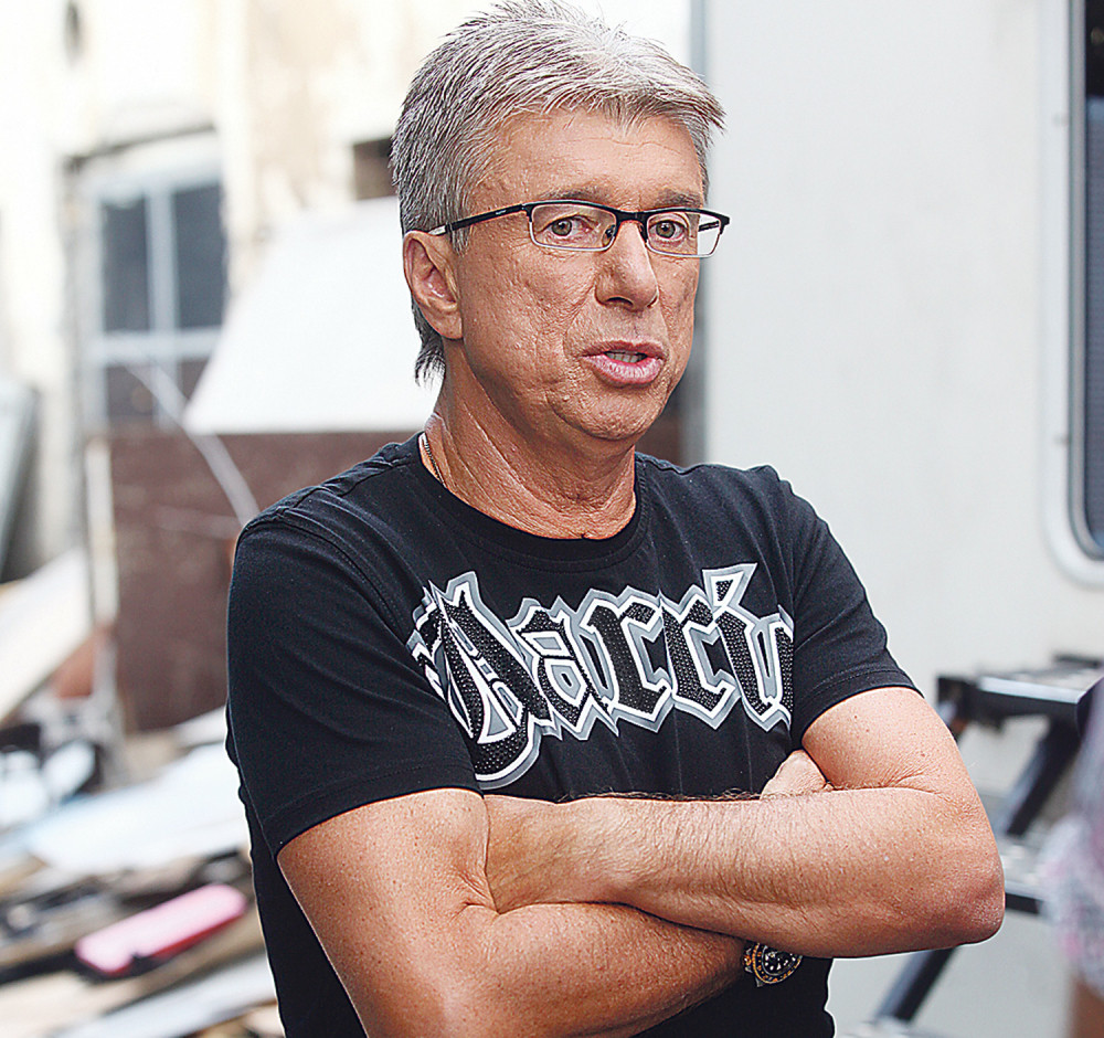 Lopovi provalili u kuću Popovića, odneli sef!