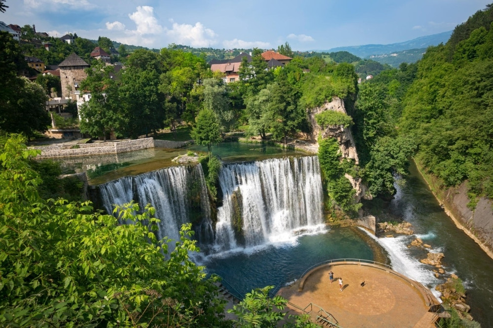 Jajce protreslo 3,6 po Rihteru