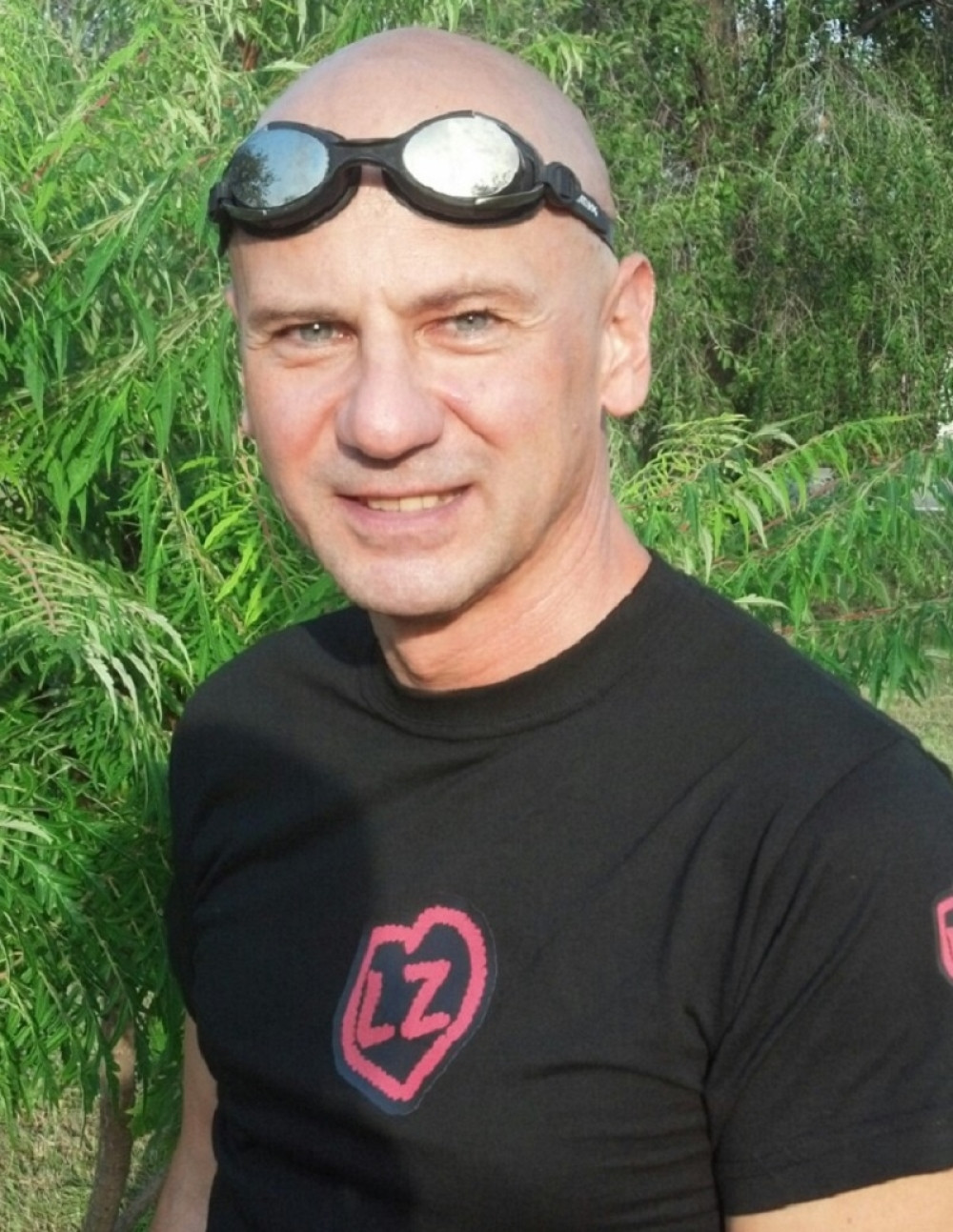 Padobranac pliva od Novog Sada do Beograda!