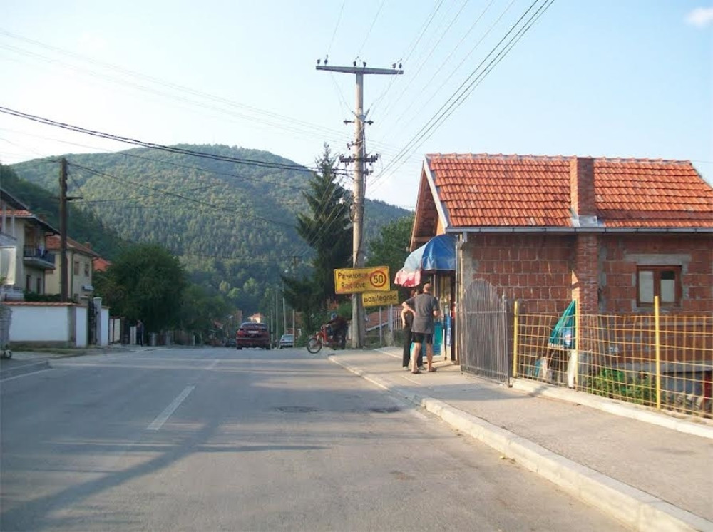 Ubici majke određen pritvor