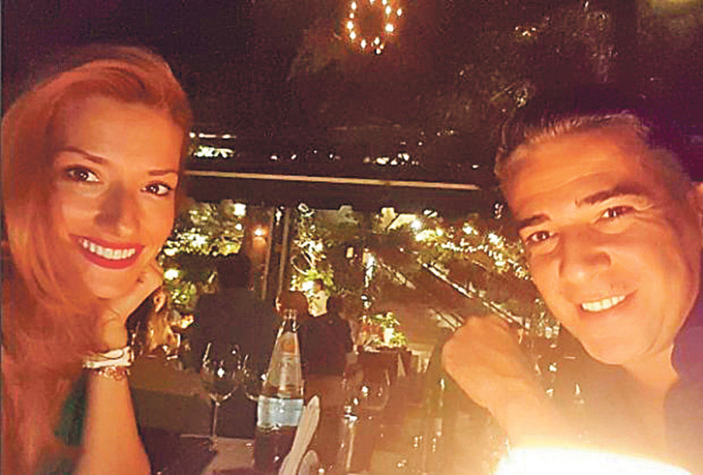 Joksimovići proslavili dve godine braka!