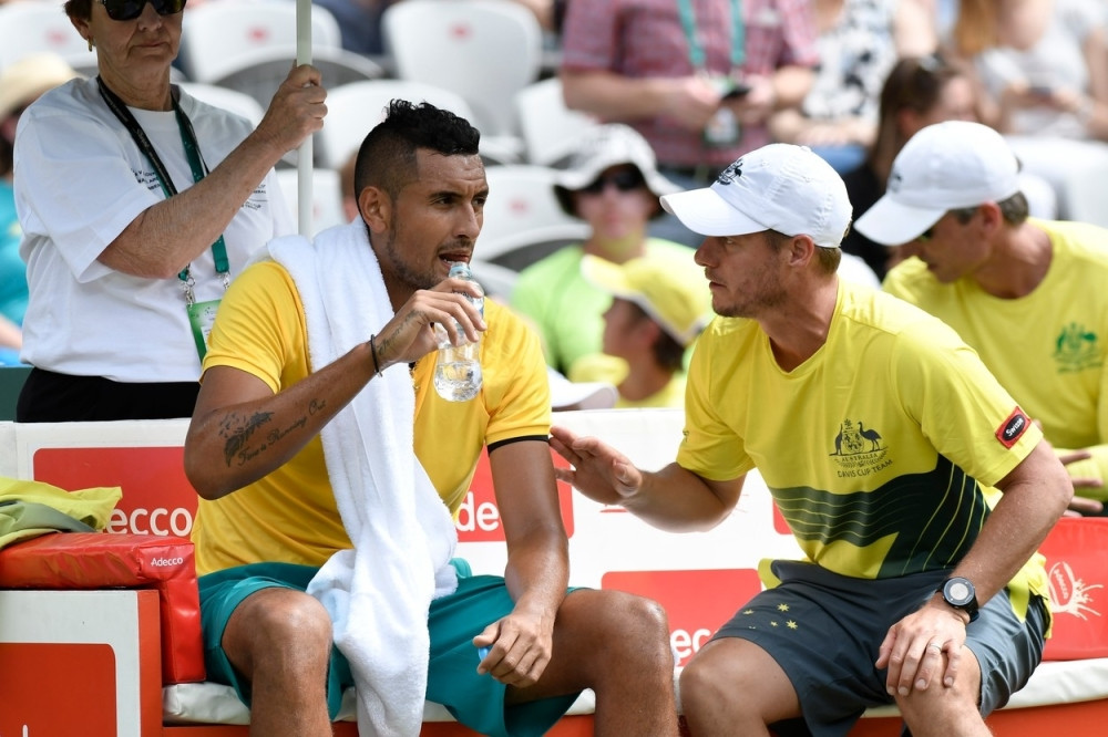 Kirjos opet napao Novaka